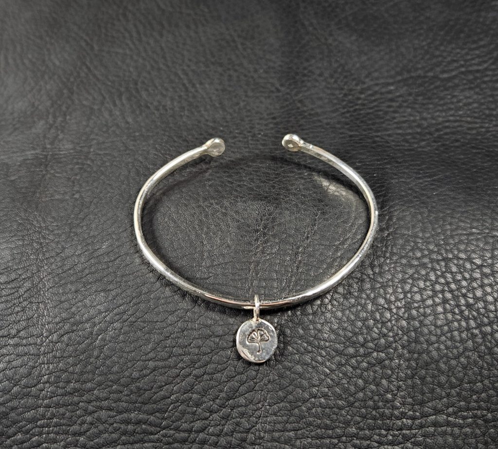 Bracelet feuille de ginkgo