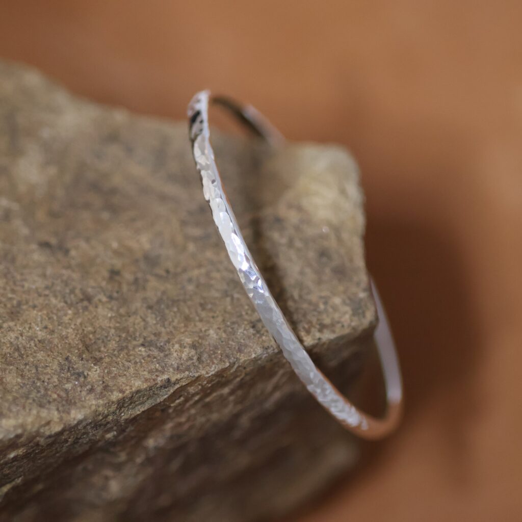 Bracelet Jonc "Éclats d'argent"