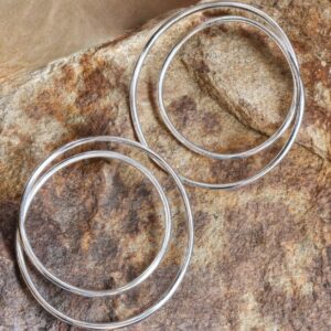 Boucles d’oreilles "Cercles libres"